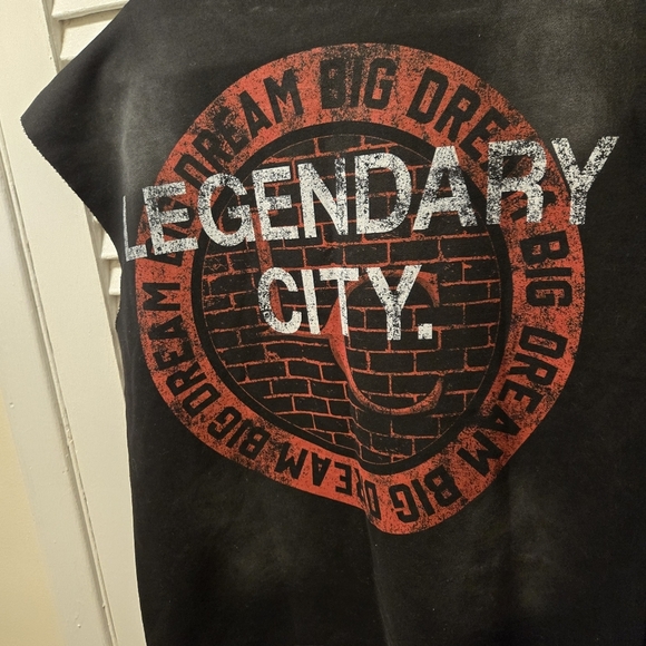 Legendary City Sleveless Muscle Sweatshirt Unisex Size M - Picture 6 of 7